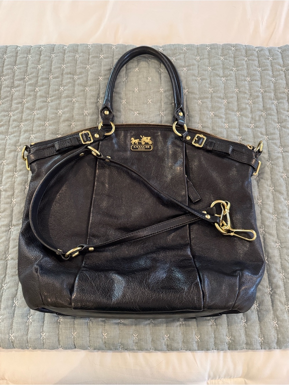 EUC Coach Madison Lindsey Black Leather Handbag - Picture 2 of 8